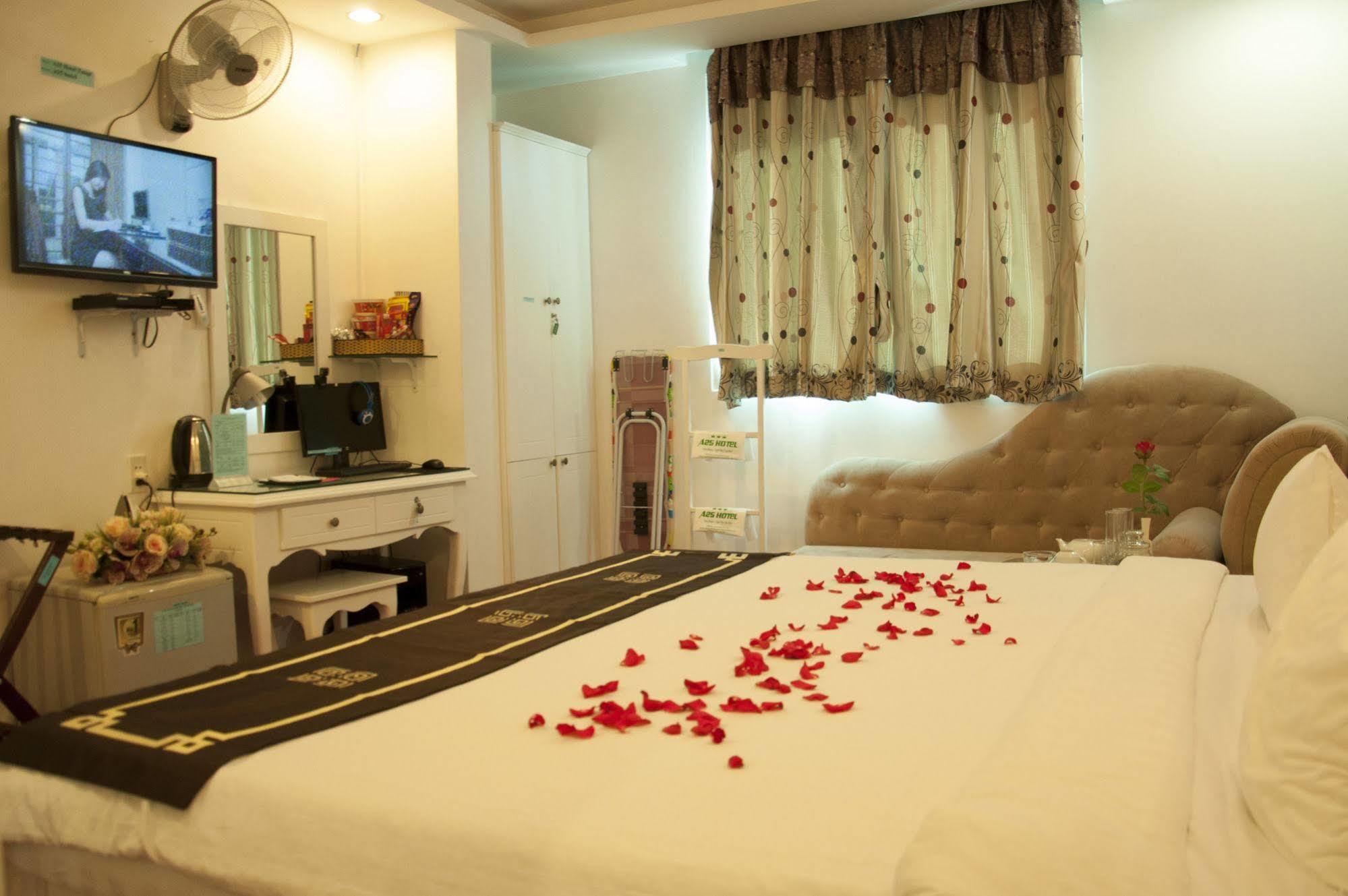A25 Hotel - 274 De Tham Bandar Ho Chi Minh Luaran gambar