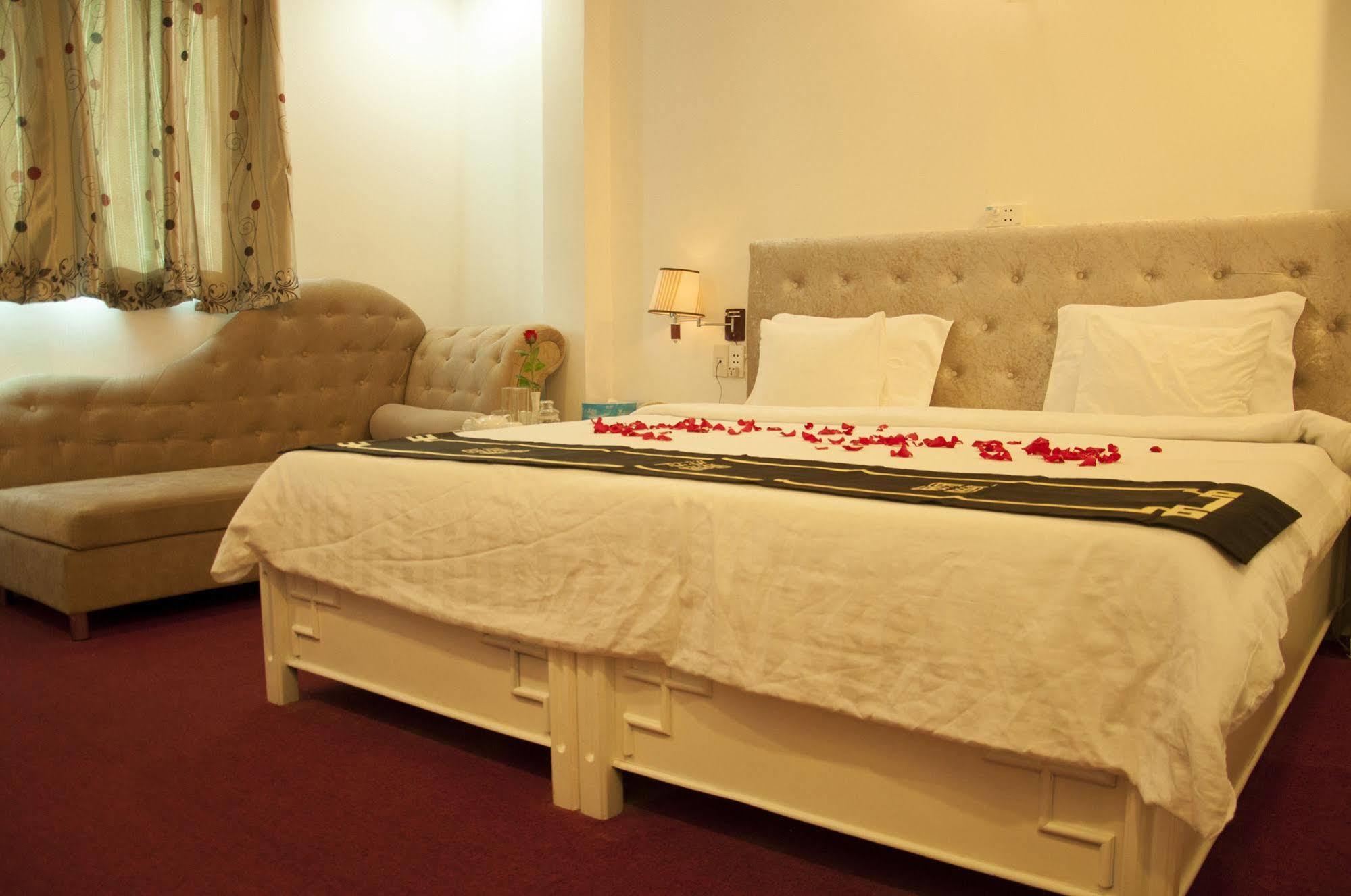 A25 Hotel - 274 De Tham Bandar Ho Chi Minh Luaran gambar
